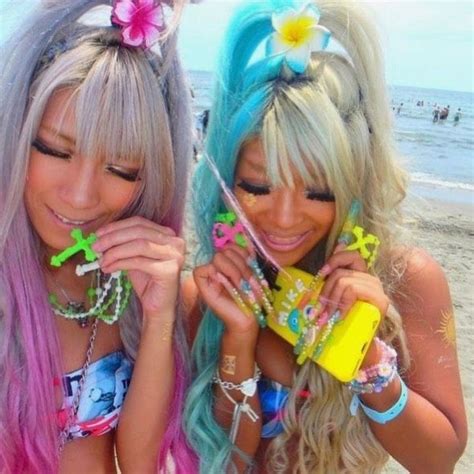 beach gyaru style.